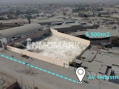 Venta de Local Industrial en Puente Piedra - Lima 0 Dormitorio 
