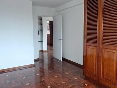Venta de Departamento en La Victoria - Lima 3 Dormitorios