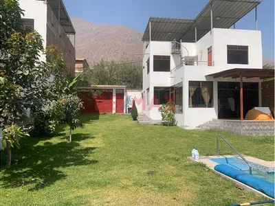 Se Vende Casa De Campo - Santa Rosa De Quives
