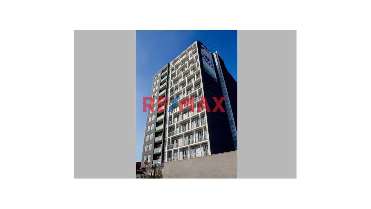 En Venta Departamento En Condominio Mas Cochera En San Miguel