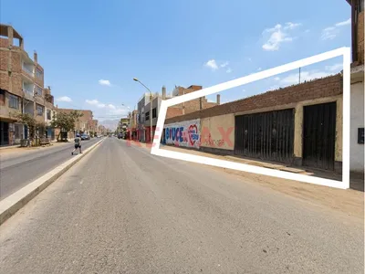 Alquiler De Terreno Comercial Cercado 500 M² – San Juan De Vilca (A 3 Minutos Del Paradero Rosa Luz, Puente Piedra)