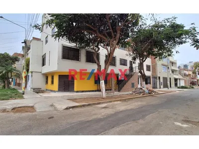 Se Alquila Casa + Local Comercial De Estreno  125M2, En Esquina Urb. Urb. San Nicolas , Trujillo