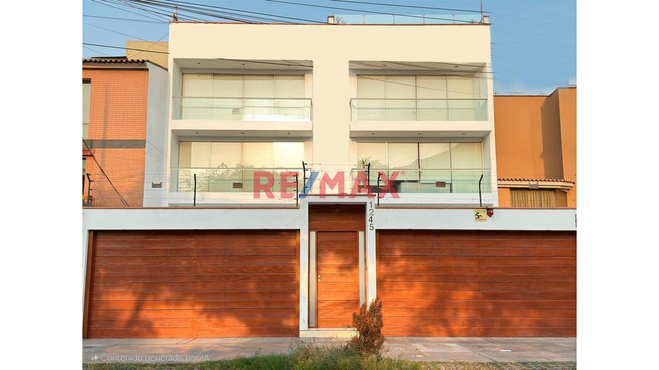 🏡 Dúplex + Terraza En La Molina | 278 M² | Como Nuevo
