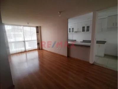 Venta De Flat Piso 9 En Quinta Nueva Colina Jacobo Hunter