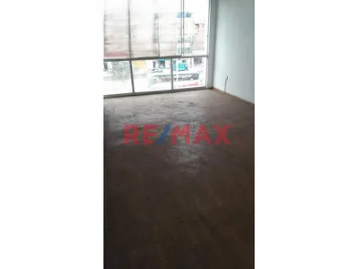 Local Comercial En Alquiler – 30 M² En Excelente Ubicación | Km 11 Av. Túpac Amaru