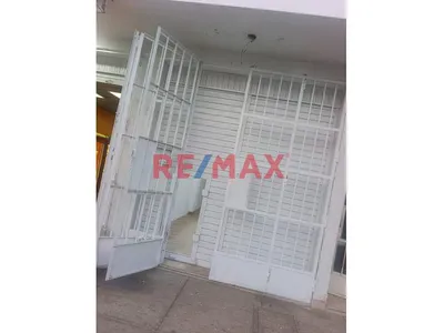 Alquiler Local Comercial 1 Piso 25 M2 Todo Tipo De Negocio Menos Restaurante..!!!