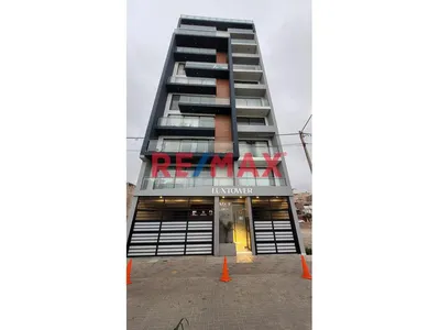 "Moderno Dpto Frente A Parque En Soliluz — !Listo Para Mudarse Y Semi-Amoblado! — 79.95 M² / $104,500