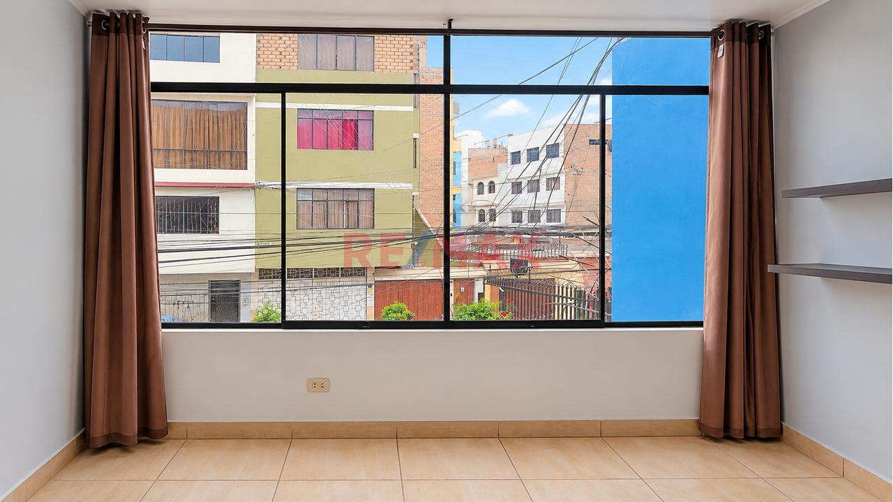 Alquiler de Departamento de 80 m² en 2do Piso | 2 Dormitorios | Rosario del Norte – SMP