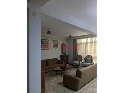 Se Vende Casa Urbana