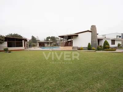 Venta de Casa de Campo en Cieneguilla - Lima 5 Dormitorios 