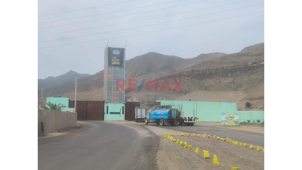 Venta Terreno Industrial 10,201.42 M² En Chilca – Parque Industrial Central Park – Panamericana Sur Km 58 – $1’020,142 ($100/M² Negociable)