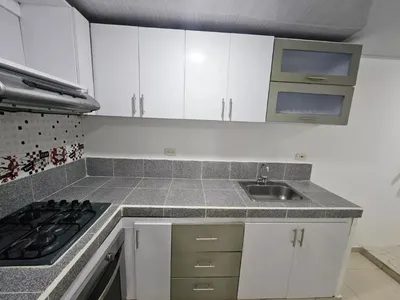 Se alquila bonito departamento en Jesús María s/1800 soles