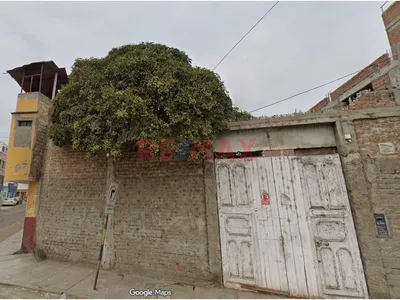 Venta De Terreno 312 M2 Frente A Parque Urb. Santa Maria -Trujillo