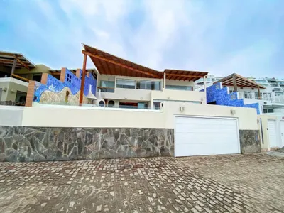 Venta de Casa en Punta Hermosa - Lima 5 Dormitorios 
