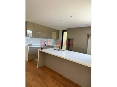 Flat De Lujo En Cerro Colorado – Urbanización Residencial Exclusiva ✨