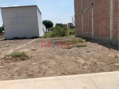 Terreno En Venta Urb. Casa Blanca Jlo - Área 97.50  M2