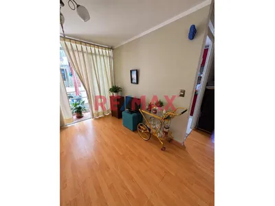 Departamento En Venta / Condominio Los Girasoles / Piso 4 / Ascensor