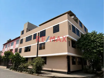 🏡 Casa Multifamiliar De 4 Pisos + Azotea En Esquina | Ideal Para Vivienda E Inversión | Comas