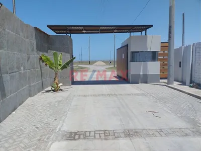 Terreno De Playa - En Venta
