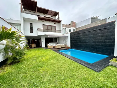 Venta de Casa en Chorrillos - Lima 5 Dormitorios