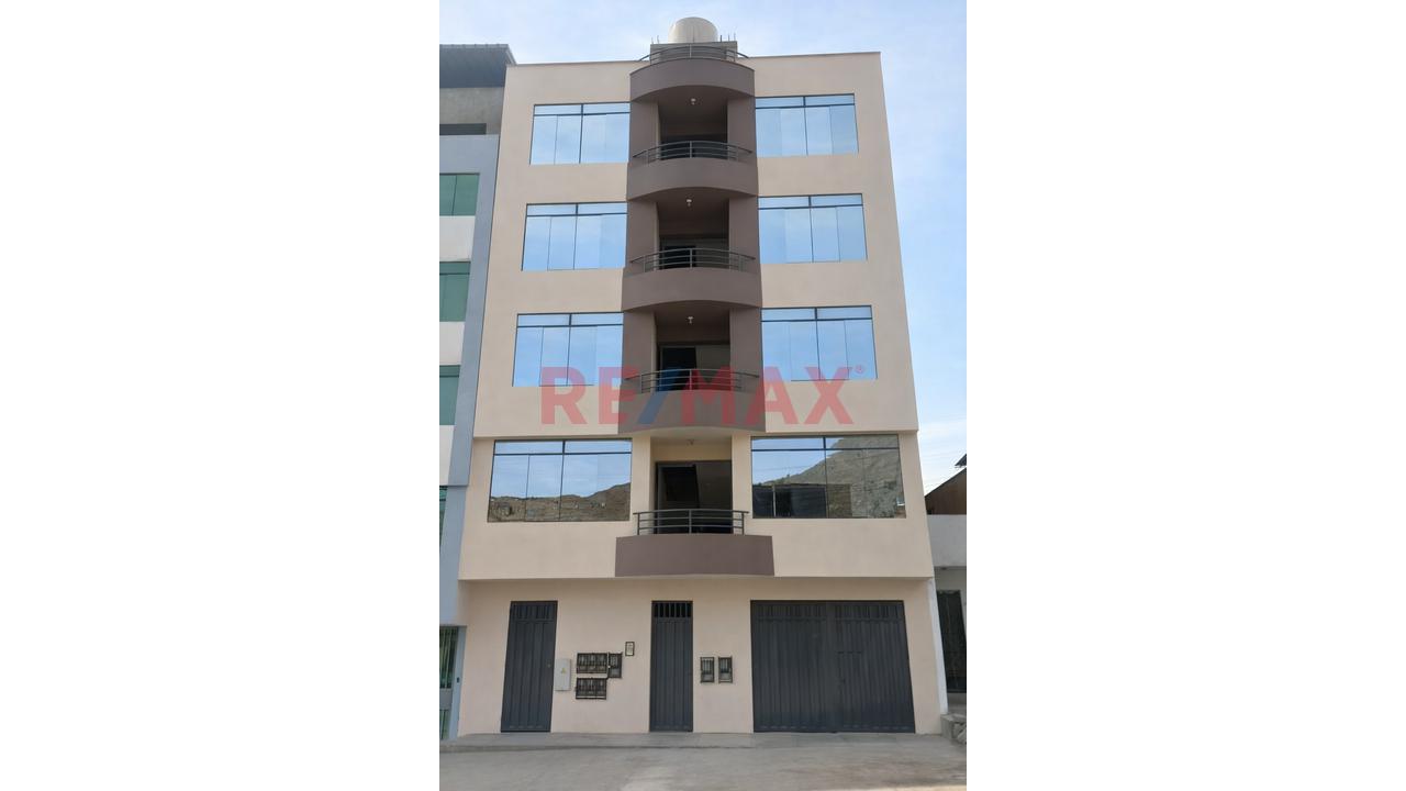 Venta  Edificio De 5 Pisos - Collique  Comas