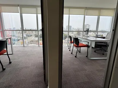 Alquiler de Oficina en Miraflores - Lima 0 Dormitorio 