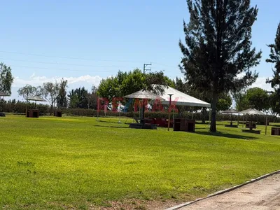 🌿🏡 ¡Terreno En Venta Frente Al Club Hacienda La Joya! ✨