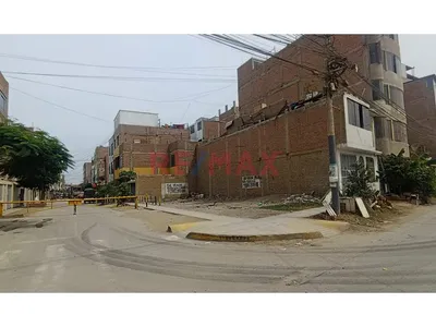 Terreno En Venta 140M2 En Esquina - Smp, Límite Con Callao