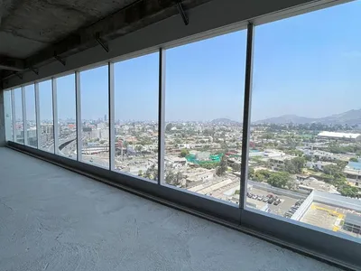 Venta de Oficina en Santiago de Surco - Lima 1 Dormitorio 