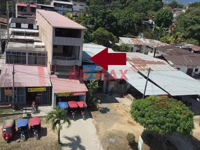 Venta De Amplio Local Comercial De 3 Pisos Uso Para Deposito Y Vivienda Incluso