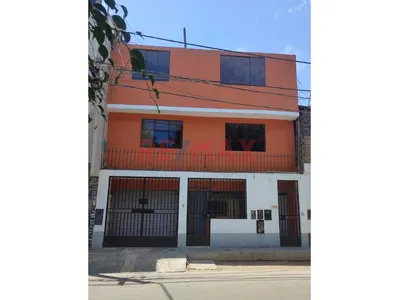 Se Vende Dpto. Con Vista Al Parque El Alamo En El Callao