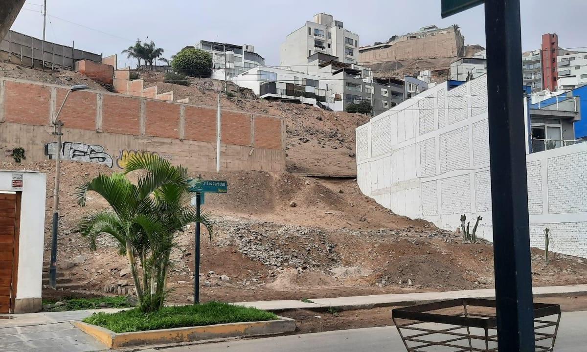 Venta de Terreno / Lote en Santiago de Surco - Lima 0 Dormitorio 