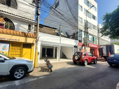 Alquiler de Local Comercial en Ate - Lima 0 Dormitorio 