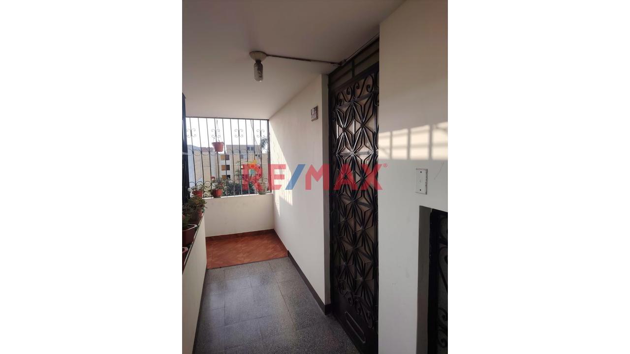 “Amplio Dúplex De 160 M² Santa Rosa Callao – ¡Excelente Oportunidad!”