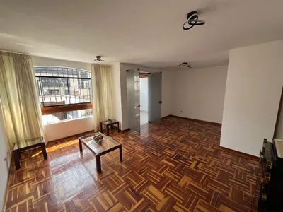 Venta de Departamento en Santiago de Surco - Lima 2 Dormitorios