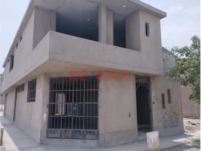 Casa en venta · Carabayllo · 244 m², 6 dorm.