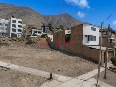 🏡 Terreno Con Doble Frente En La Molina – 240 M² Cerca Al Parque Ecológico