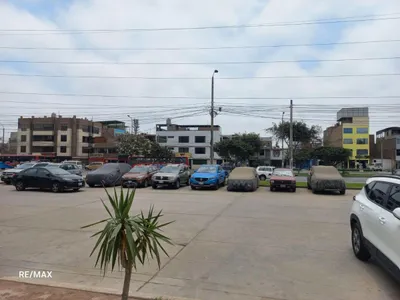 Alquiler de Local Comercial en Los Olivos - Lima 0 Dormitorio 