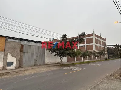 Venta De Local Comercial- Huachipa