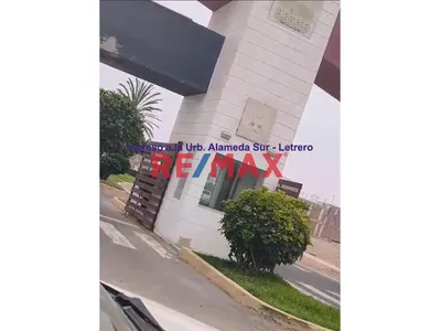 Terreno en venta · Chilca · 180 m²