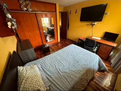 Venta de Casa en San Miguel - Lima 5 Dormitorios 