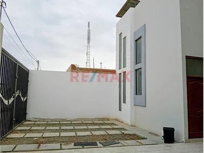 Vendo Dúplex De Estreno — ¡Moderno Y En Lugar Seguro! ,Residencial Los Altos Del Chipe Block A-05C Piura ,Área Total: 114.24 M2