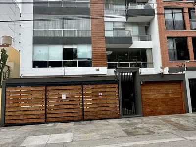 Departamento en venta · Calle Castilla la Vieja 734, Santiago de Surco · 195 m², 3 dorm.