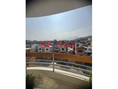 Se Vende Dpto Triplex - Los Olivos
