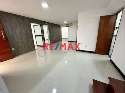 Vendo Casa En Condominio  Privado Miraflores ,