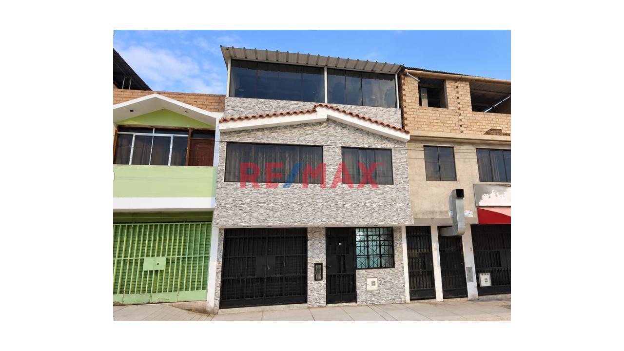Se Vende Bonita Casa En Avenida  Ideal Para Vivienda E Inversión
