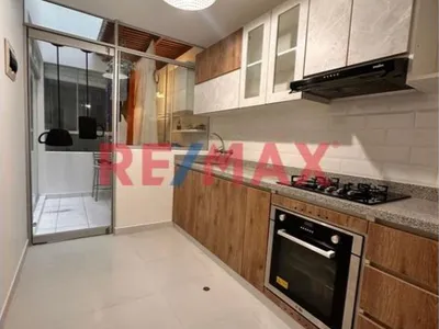 Venta de Departamento en Santiago de Surco - Lima 3 Dormitorios
