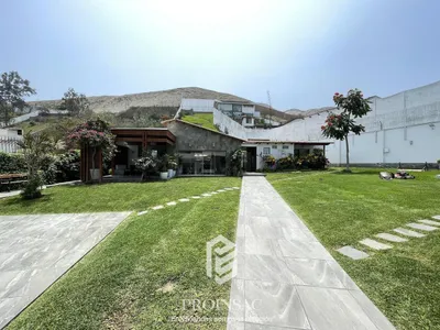 Casa en venta · La Planicie, La Molina · 350 m², 4 dorm.