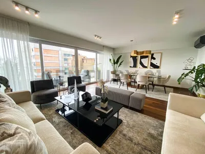 Venta de Departamento en San Isidro - Lima 4 Dormitorios