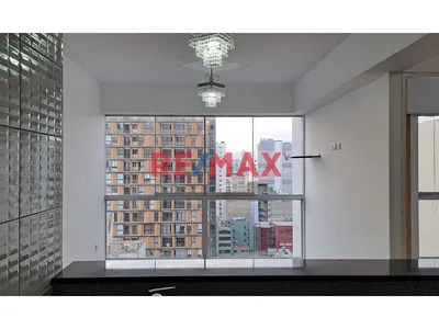 Alquilo Mini Depa 48 M2 Con Estudio Frente A Rebagliati - Av. Arenales